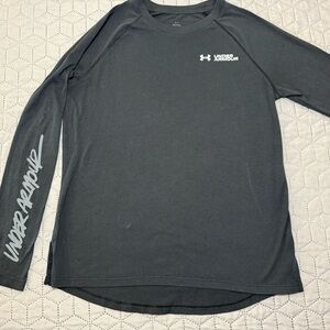 Under Armour Women’s Black Long Sleeve Tee Tshirt Size Small UA